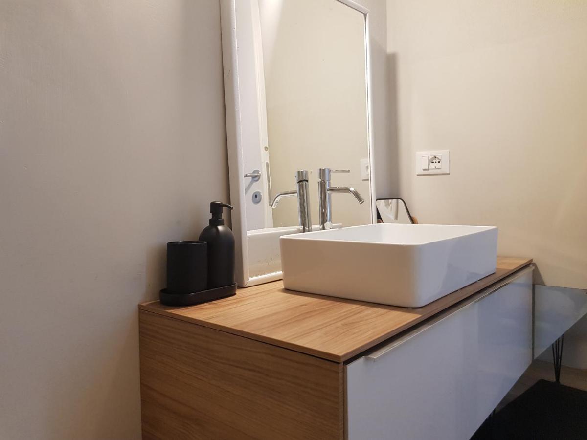 Nuova Porta Dei Musicisti - Locazione Turistica Hotel Verona Eksteriør billede