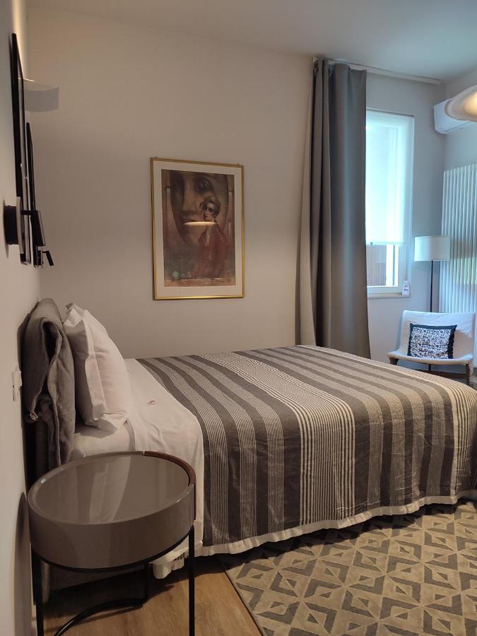 Nuova Porta Dei Musicisti - Locazione Turistica Hotel Verona Eksteriør billede