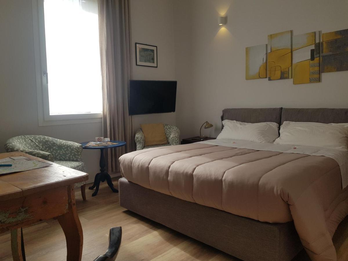 Nuova Porta Dei Musicisti - Locazione Turistica Hotel Verona Eksteriør billede